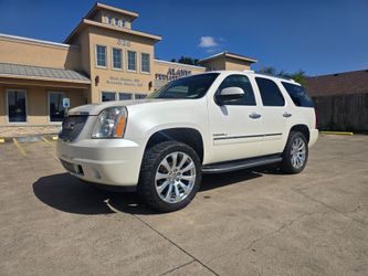 2011 GMC Yukon Denali