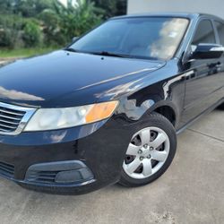 2010 Kia Optima 