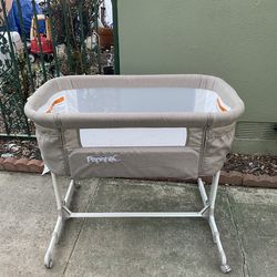 Bassinet bedside sleeper