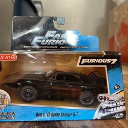 Fast &The Furious 1:24Scale Dom’s ‘70 Dodge Charger R/t Die Cast