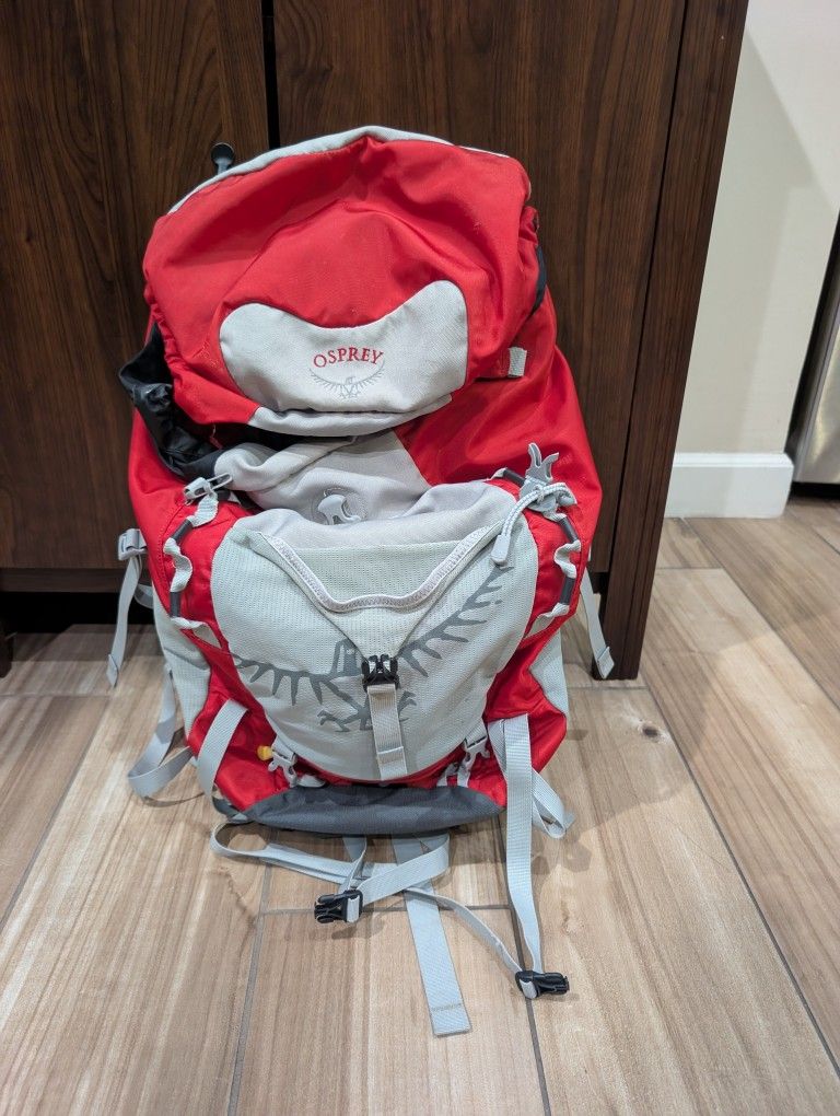 Osprey Jib 35 Youth Hiking Backpack With Rain Cover