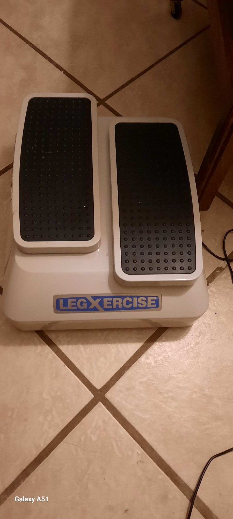 Leg Exerciser. Electric