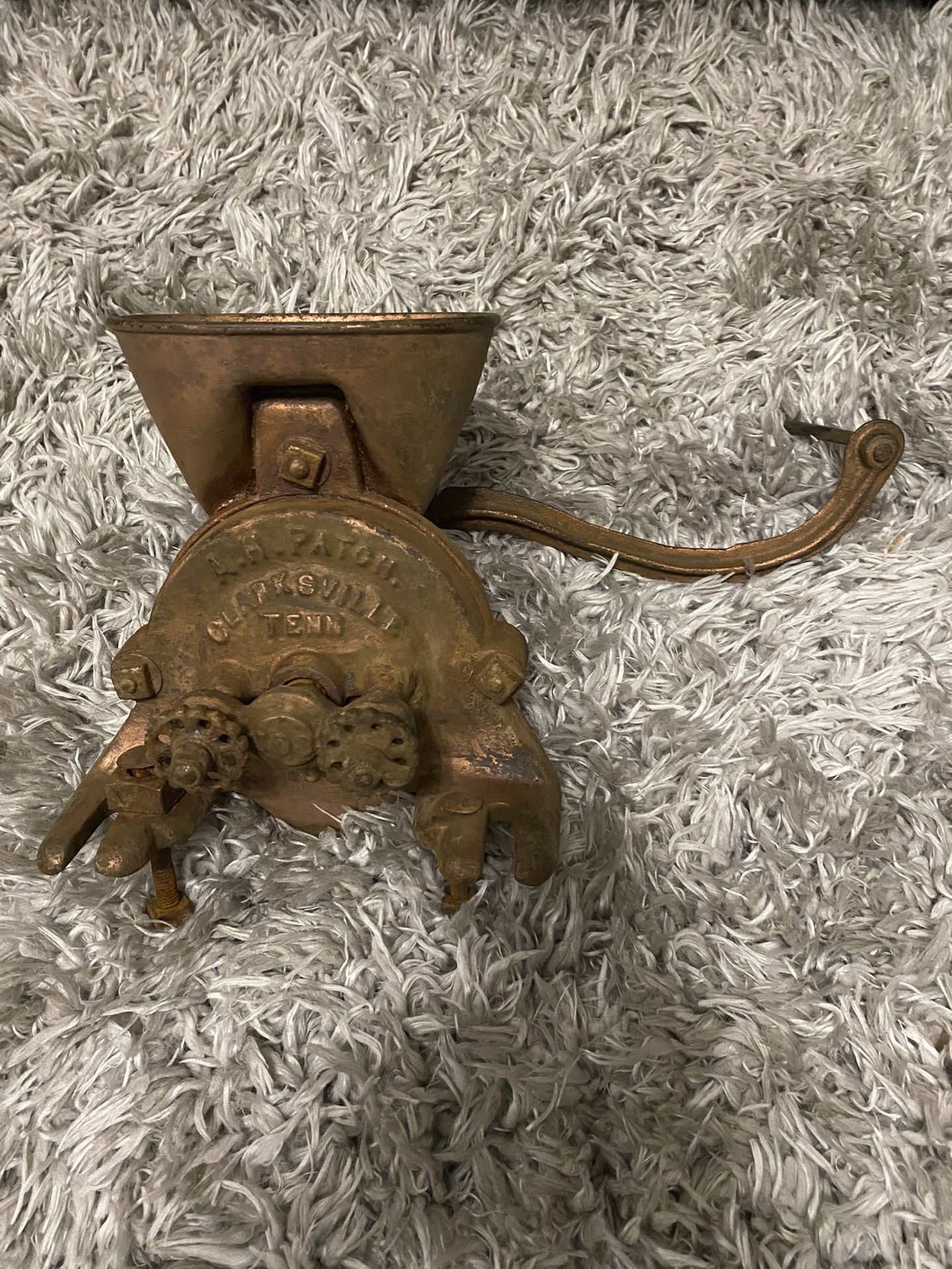 Antique A. H. Patch Black Hawk Corn Sheller /Grinder; Cast Iron 16 lbs; Clarksville, Tenn.