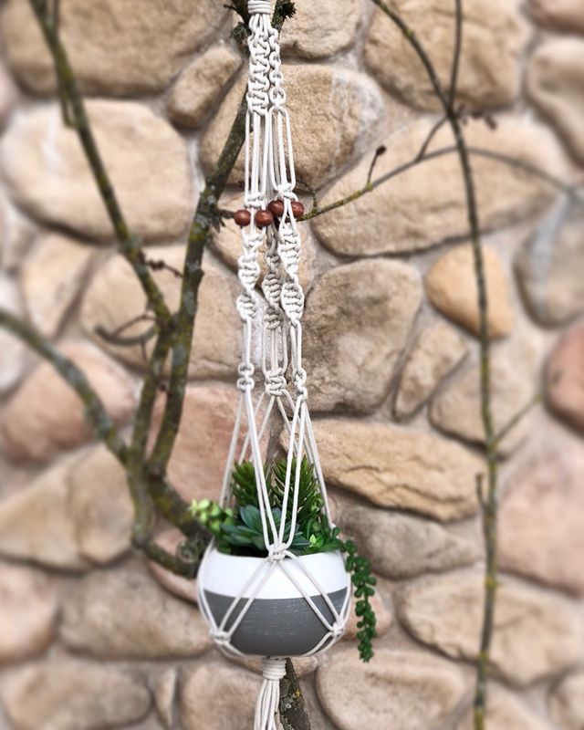 Macrame plant holder