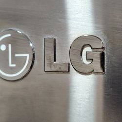 LG. Not working. Needs New Compressor 