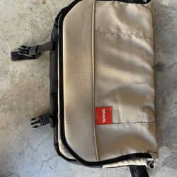 Gravis messenger bag hotsell