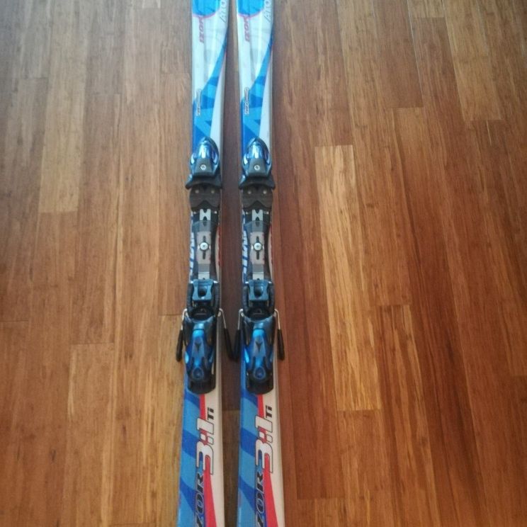 Alpine Atomic Izor 3:1Ti - 159cm Skis for Sale in Queens, NY - OfferUp