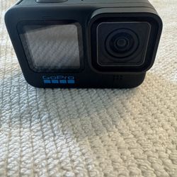 GoPro Hero 10 Black Edition. 