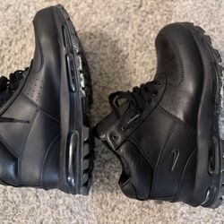 Nike Boots Sz11