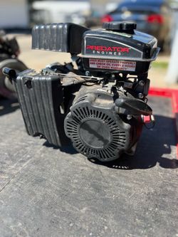 Small engines for Go kart or mini bikes