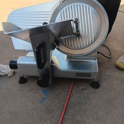 Meat slicer