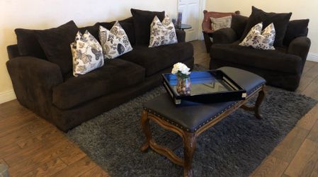 Sofa & Chair- Dark Brown- Z Gallery 🌟🌟🌟🌟🚚