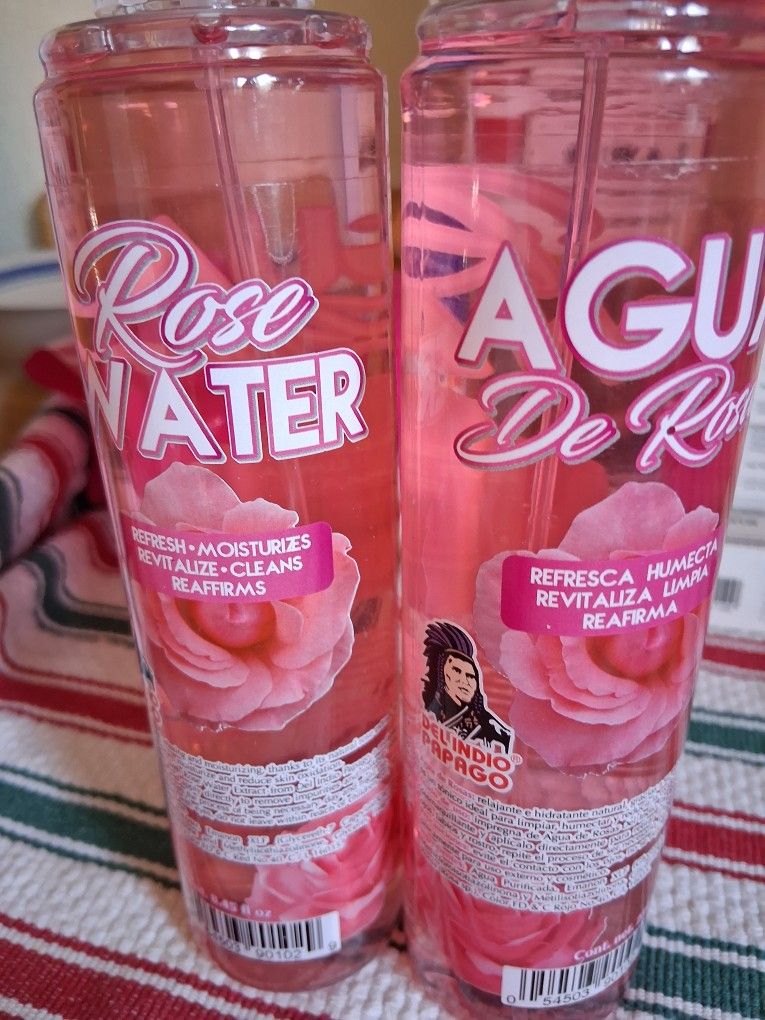 Agua De Rosas