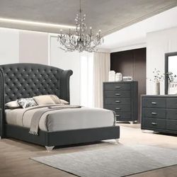 Queen Grey 4pc Velvet Tufted Bedroom Set 