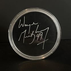 Wayne Gretzky Autographed Hockey Puck