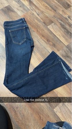 Hollister Low Rise Bootcut Jeans 1L