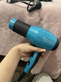 blow dryer 