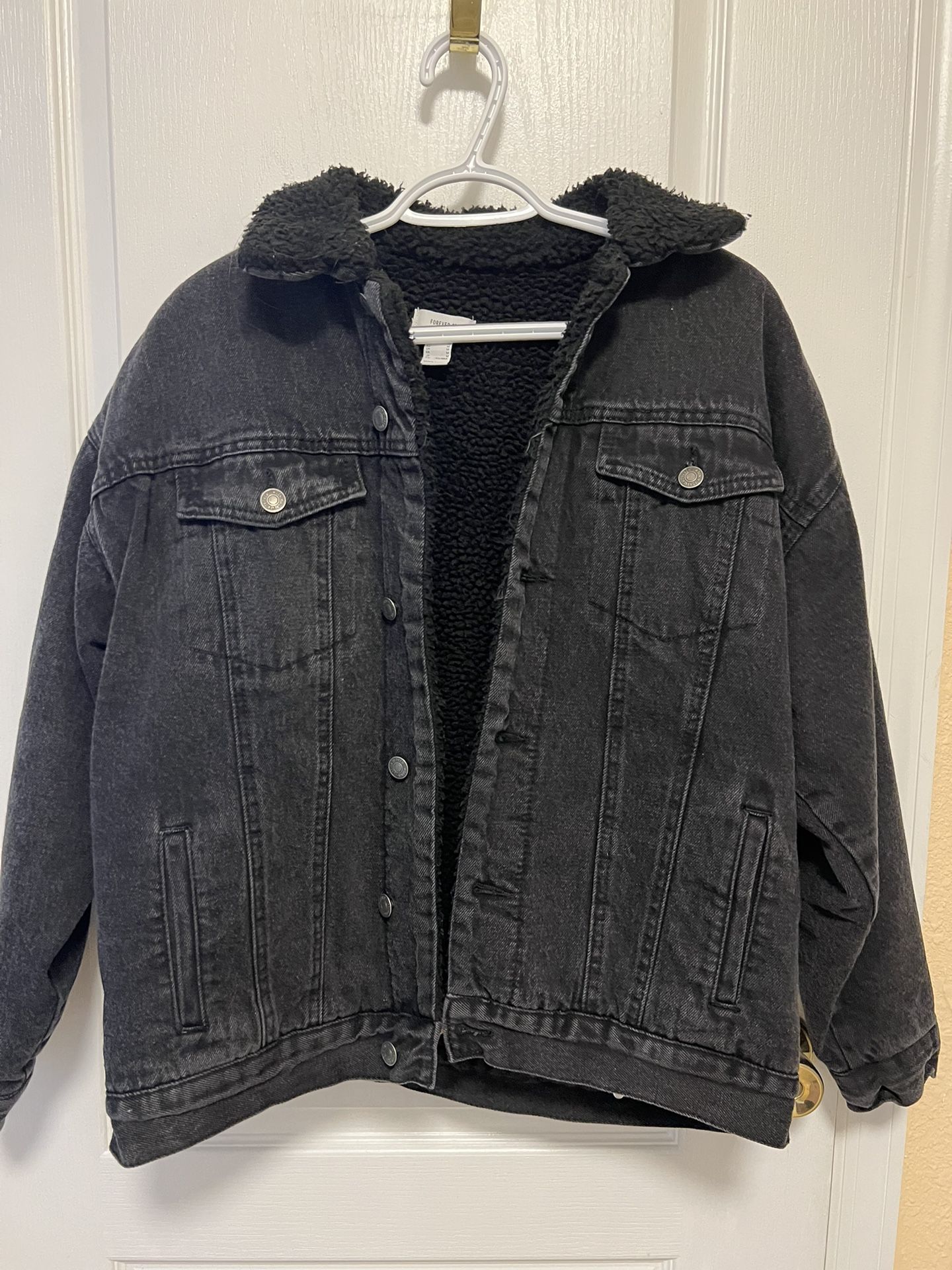 Black Denim Jacket With Sherpa Lining