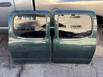 Toyota Tacoma rear double cab doors 