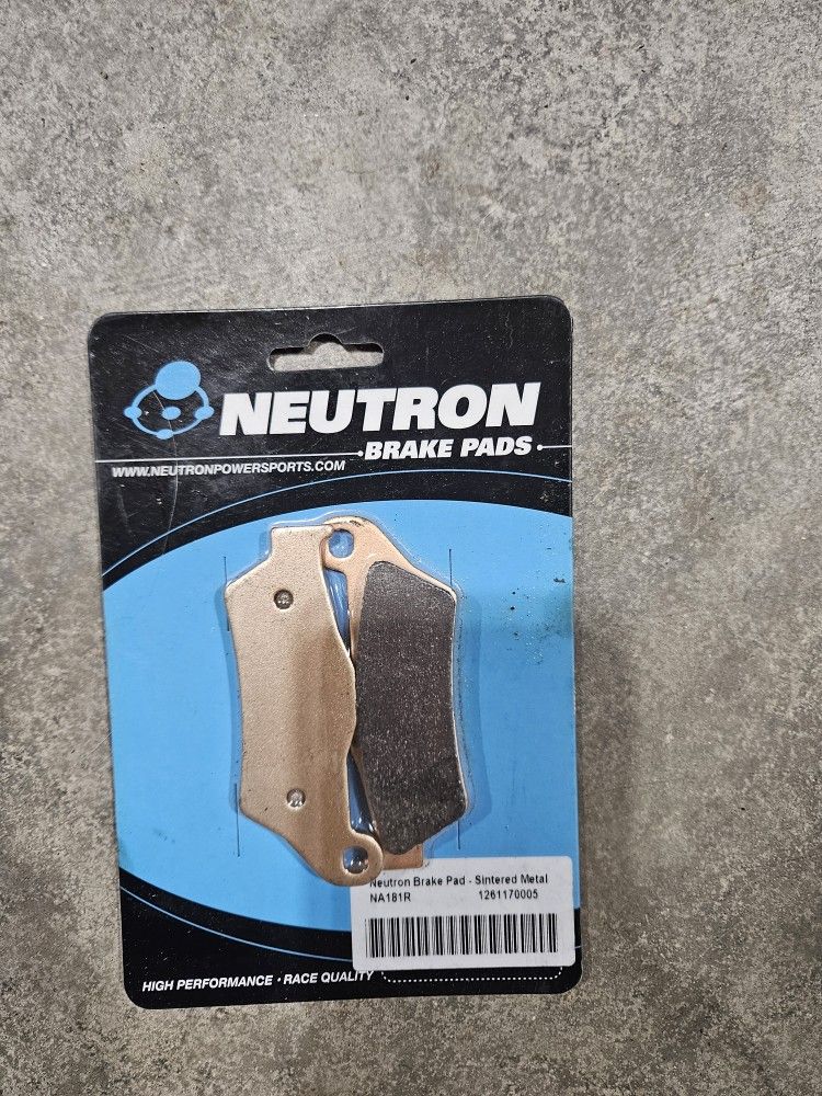 Neutron Brake Pads