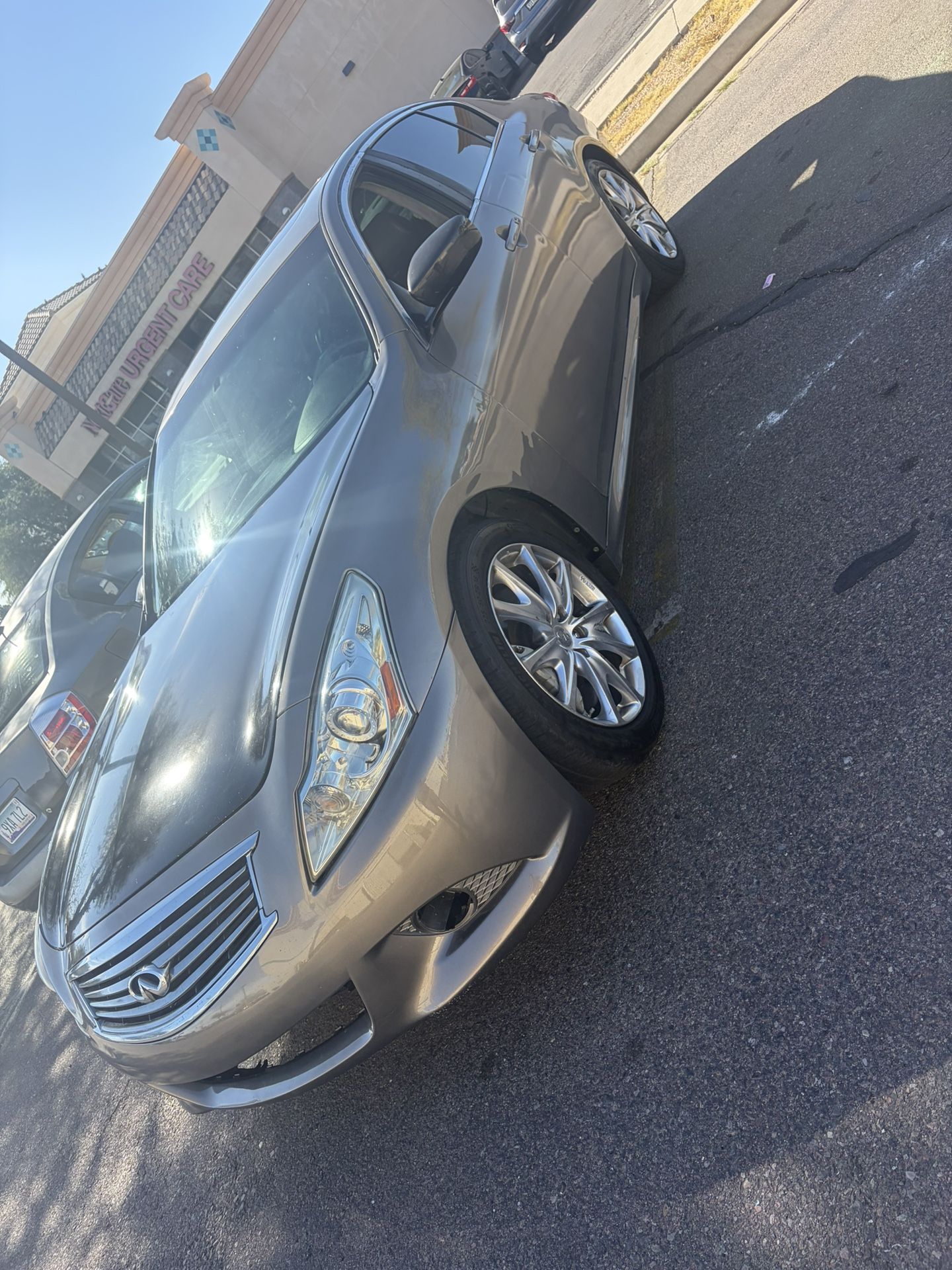 2010 Infiniti G37