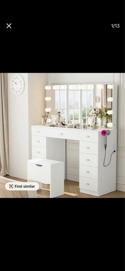 Vanity with 10×Magnifying Mirror, With Glass Top & Power Outlet, 3 Color Light Options, 43" Vanity Table with 11 Drawers&Stool, Bedroom, White
