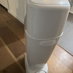 Diaper Genie (free) With 4 Refills