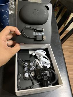 Beats wireless headphones