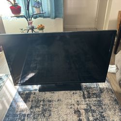 50 inch TV fabulous condition no drops no chips no cracks perfect