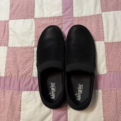 Algeria Nursing Shoes