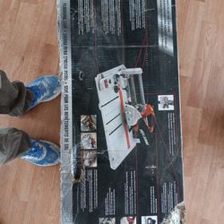 Flooring Saw