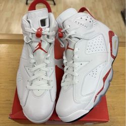 Jordan 6 - Red Oreo Size 11