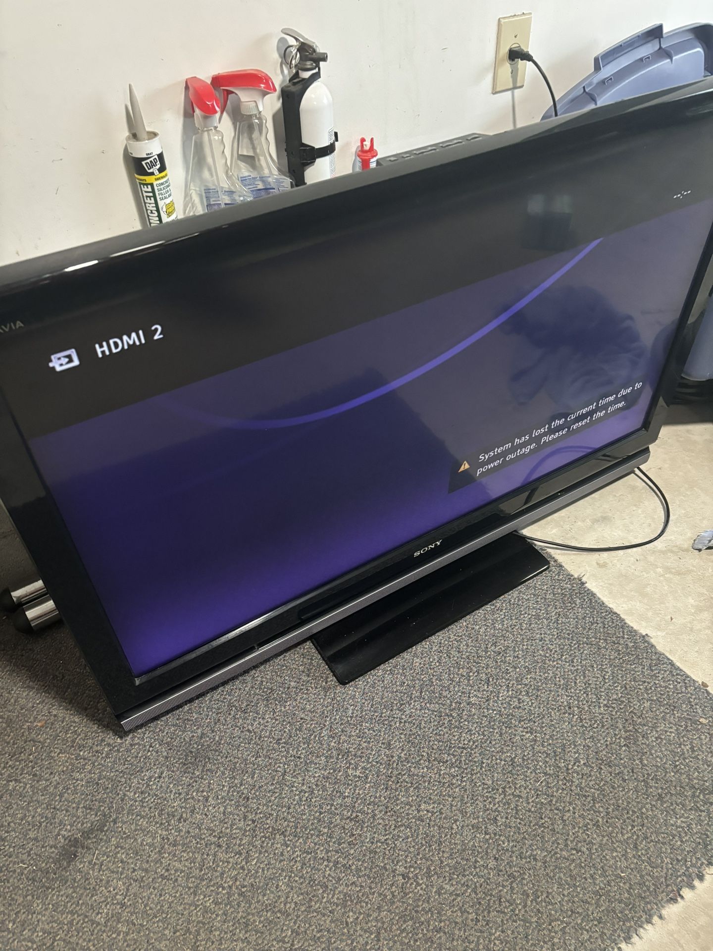 46” SONY LCD TV( nice Quality) With Remote/ Older But Works Great(2008)