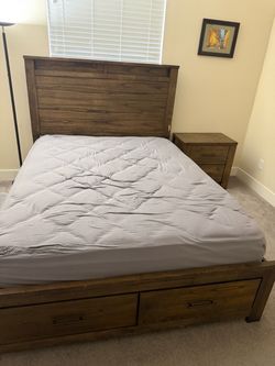 Queen Size Bed