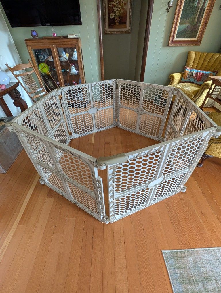 Doggie Playpen/Fencing 