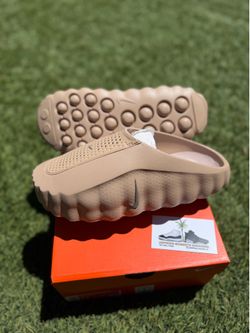 Nike Mind 001 Mule Hemp size 10 & 11