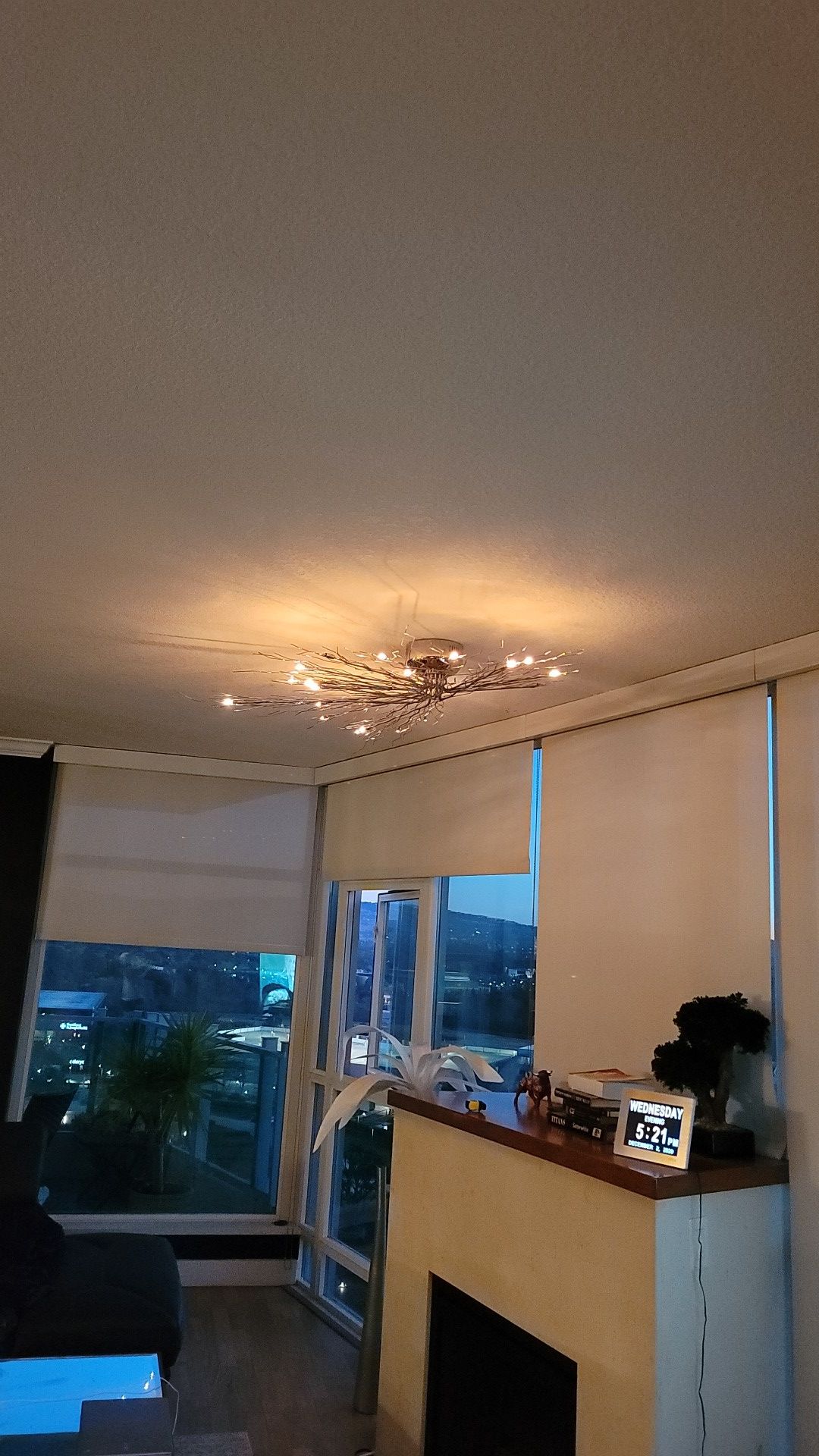 Stars Chandelier