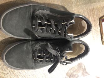 Black Vans