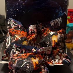 Godzilla Bandai Gashapon Blind-box Figures $25ea 