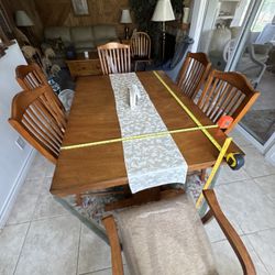 Kitchen Table 