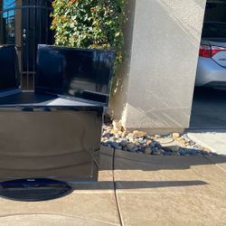 Sell 3 TV’s In Working Condition. Can , also, be used for computer monitors.