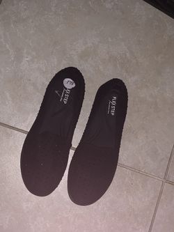 Ladies Shoes Brand New 7W