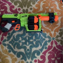 Nerf zombie strike Doominator