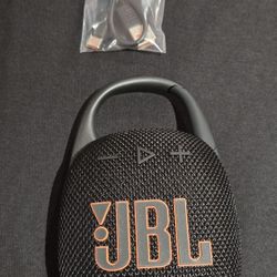 New JBL Clip 5 