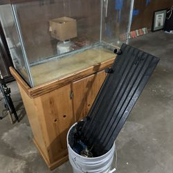 30 Gallon fish tank with stand