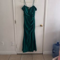 Formal Dress Used Once Size Large