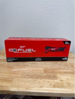 Milwaukee M18 Fuel oscillating multitool