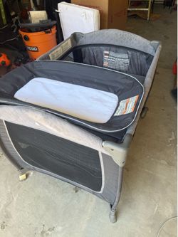 Baby pack & play