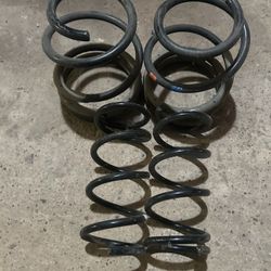 2017 Subaru wrx stock springs (4) rears and fronts