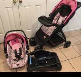 Minnie Mouse car seat and stroller